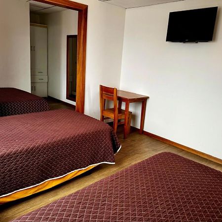 Hostal Muyuyo 阿约拉港 外观 照片