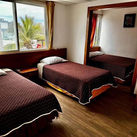 Hostal Muyuyo 阿约拉港 外观 照片