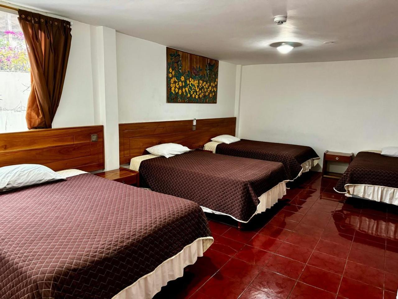 Hostal Muyuyo 阿约拉港 外观 照片
