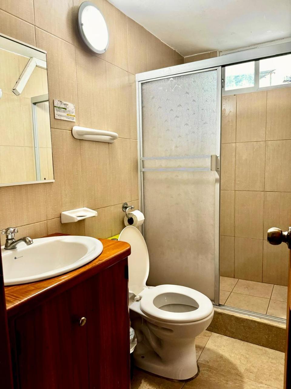 Hostal Muyuyo 阿约拉港 外观 照片