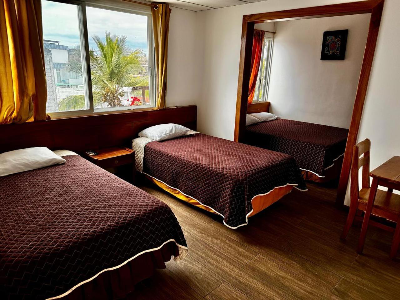 Hostal Muyuyo 阿约拉港 外观 照片
