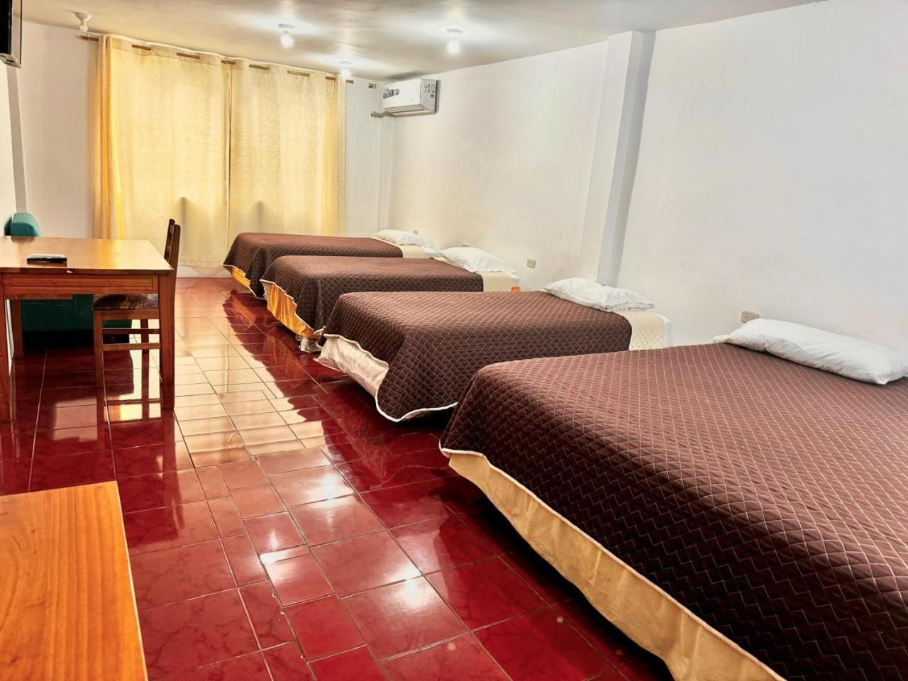 Hostal Muyuyo 阿约拉港 外观 照片