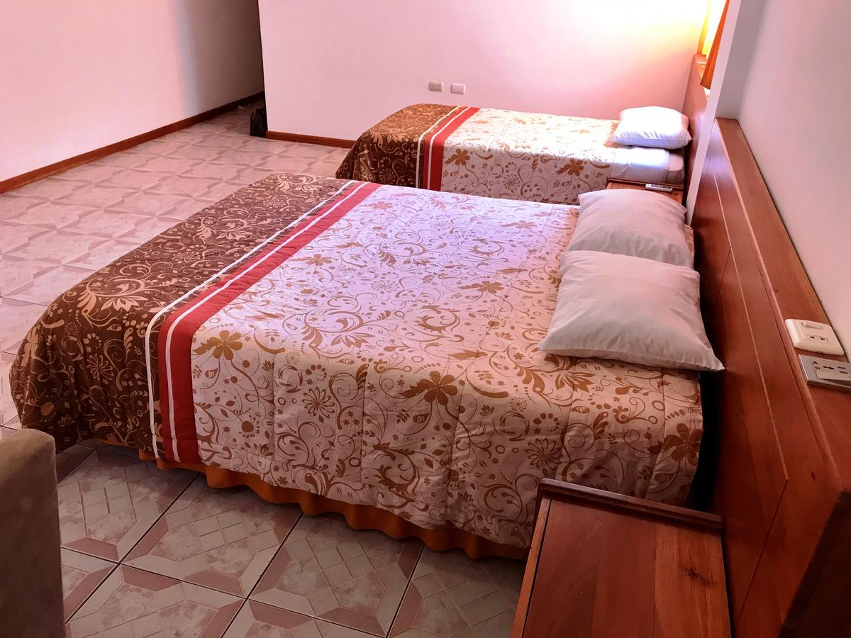 Hostal Muyuyo 阿约拉港 外观 照片